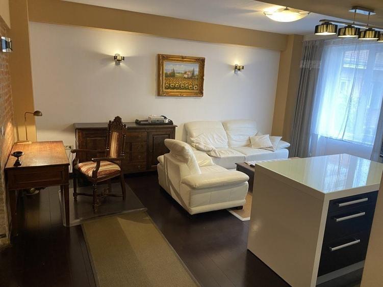 Apartament cu 2 camere semidecomandat în Medicină