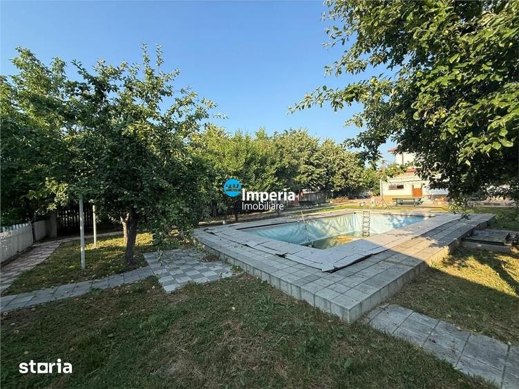 Casă cu 6 camere cu Teren 1330 Mp în Victoria