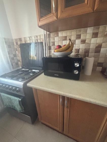 Apartament cu 2 camere decomandat în Trocadero