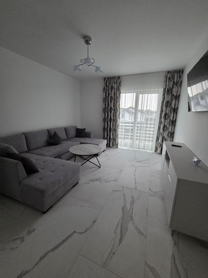 Apartament cu 2 camere decomandat în Sfântu Ilie