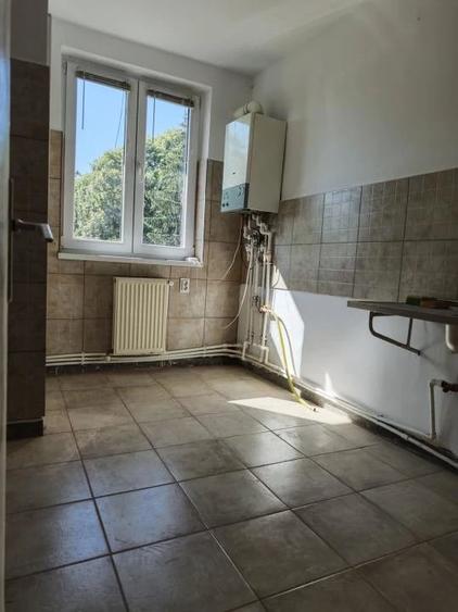Apartament cu 2 camere semidecomandat în Mărășești