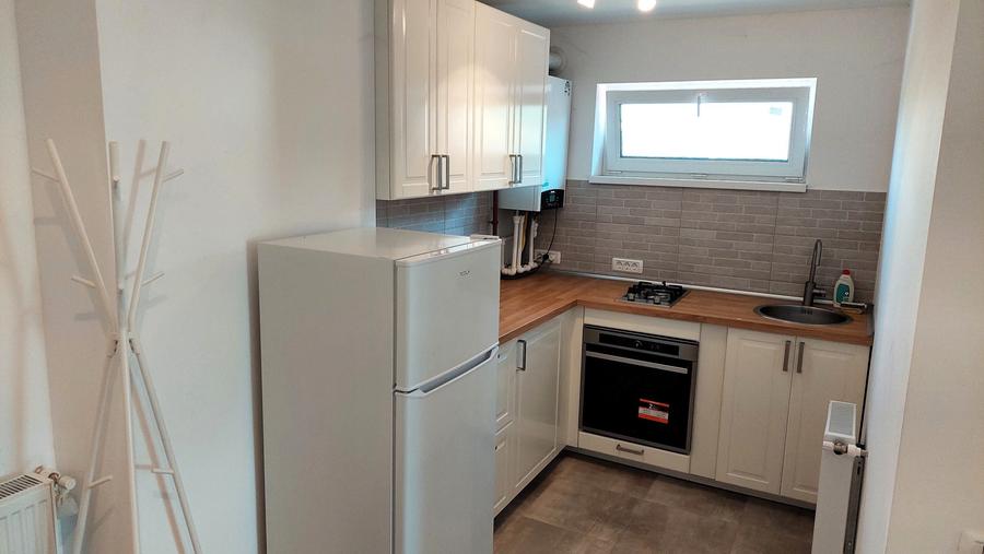 Apartament cu 2 camere semidecomandat în Cotroceni