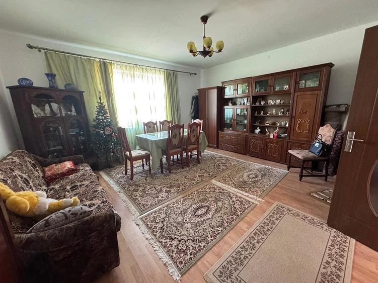 Casă cu Teren 1007 Mp în Central