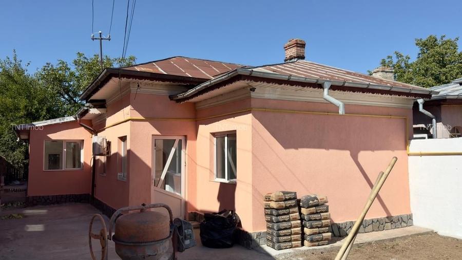 Casă cu 3 camere cu Canalizare în Chiajna
