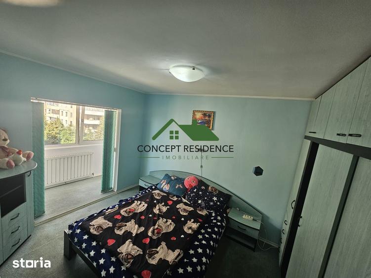 Apartament cu 4 camere decomandat în Traian