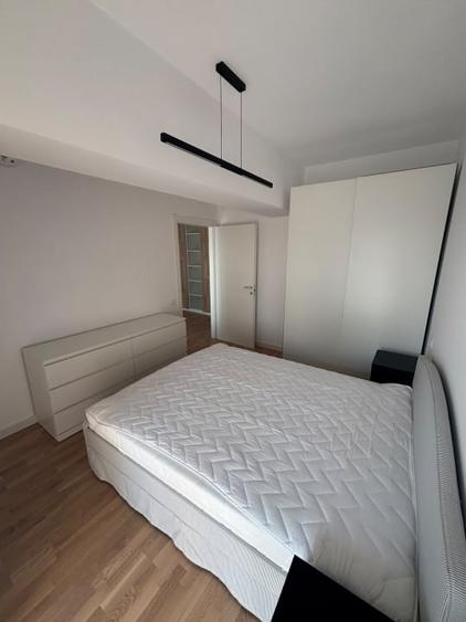 Apartament cu 2 camere decomandat, mobilat în 13 Septembrie