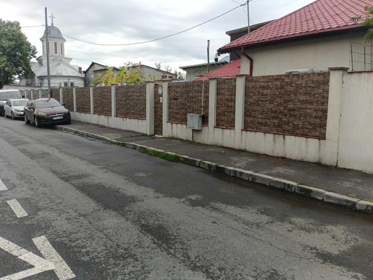 Casă cu 4 camere în Alexandriei