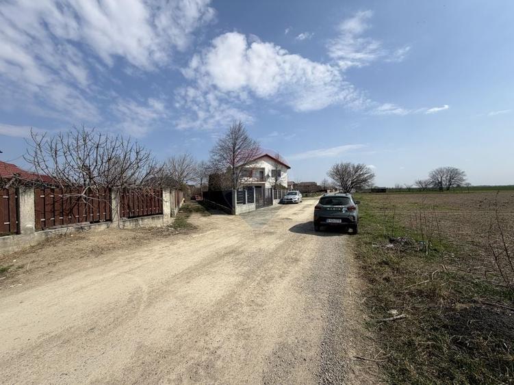 Teren Construcții intravilan de 437.5 mp, în Sud