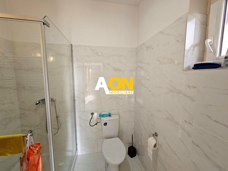 Casă individuală cu 4 camere cu Canalizare în Central