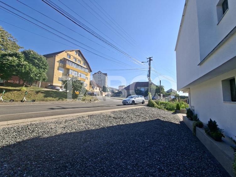 Birou, de 35 mp, în Ștrand