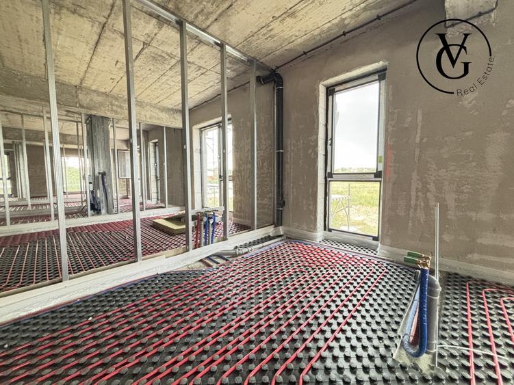 Apartament cu 4 camere decomandat în Inel I