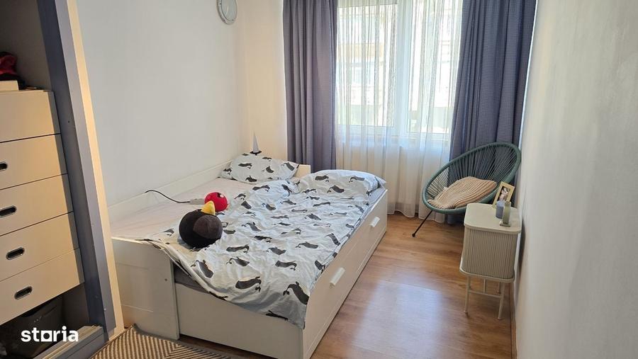 Apartament cu 3 camere decomandat în Dorobanți
