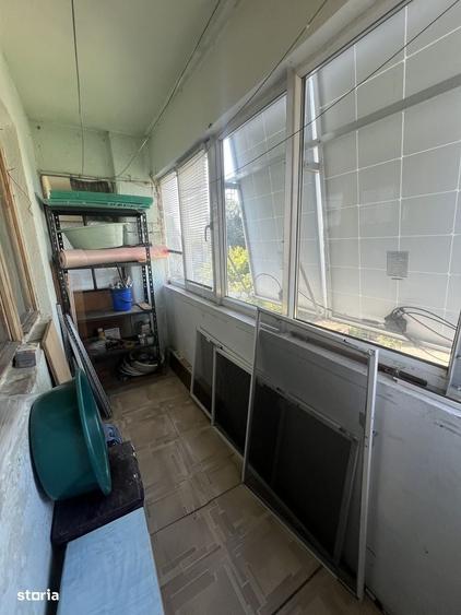 Apartament cu 3 camere semidecomandat în Gării