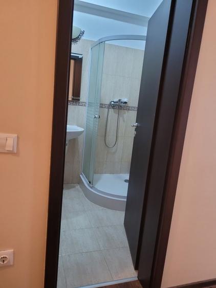 Apartament cu 2 camere semidecomandat în Ruginoasa