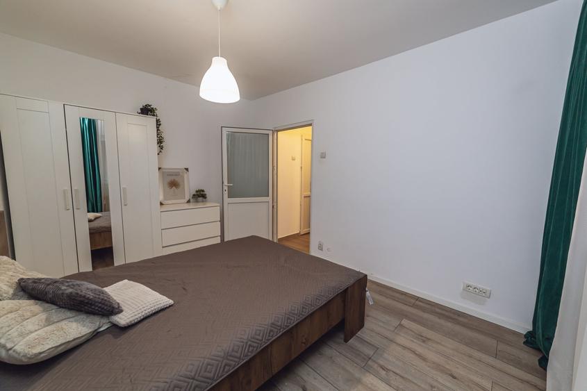 Apartament cu 2 camere semidecomandat, mobilat în Iancului