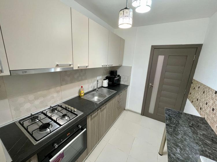 Apartament cu 2 camere semidecomandat în Tătărași
