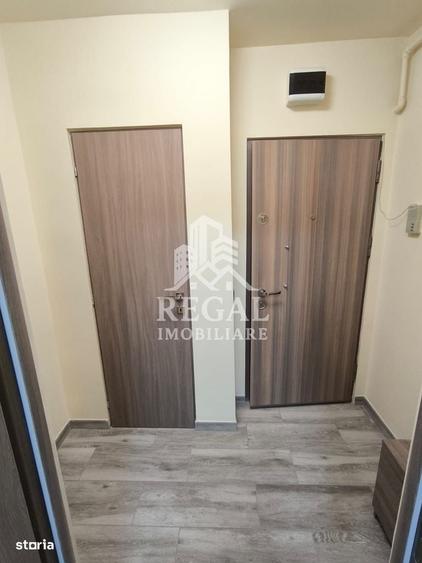 Apartament cu 2 camere semidecomandat în Micro 4