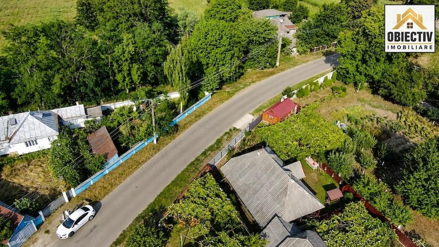 Casă cu 3 camere cu Teren 997 Mp în Drăgănești