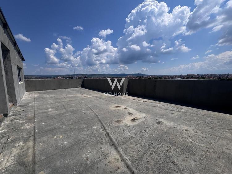 Penthouse cu 3 camere decomandat în Țiglari