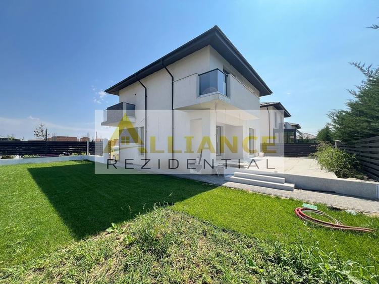 Casă individuală cu 4 camere cu Teren 365 Mp în Berceni