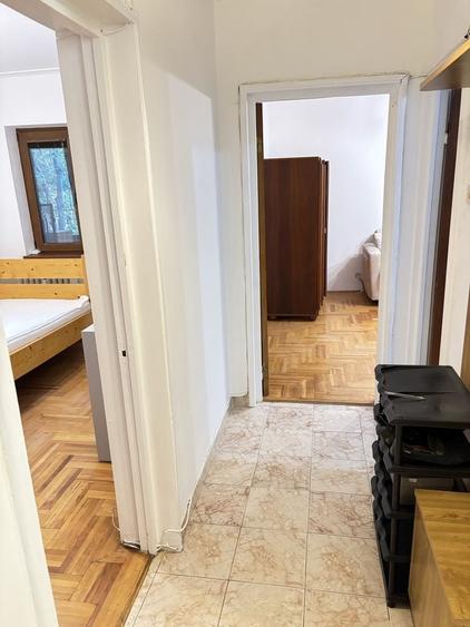 Apartament cu 2 camere decomandat în Berceni