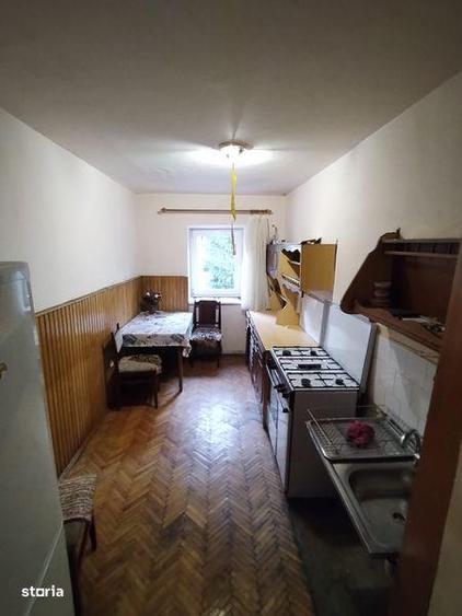 Apartament cu 4 camere în Central