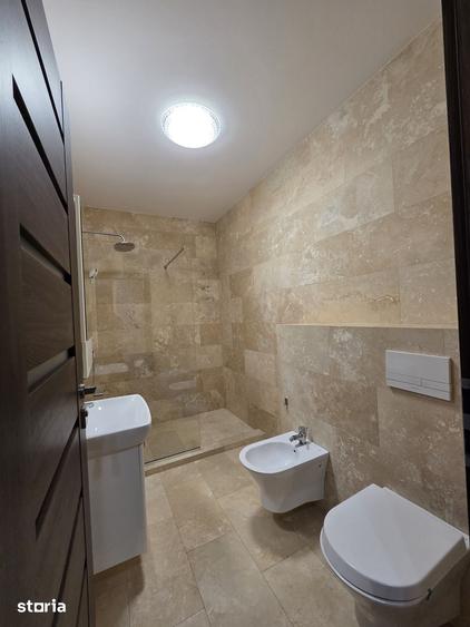 Apartament cu 3 camere în Faleză