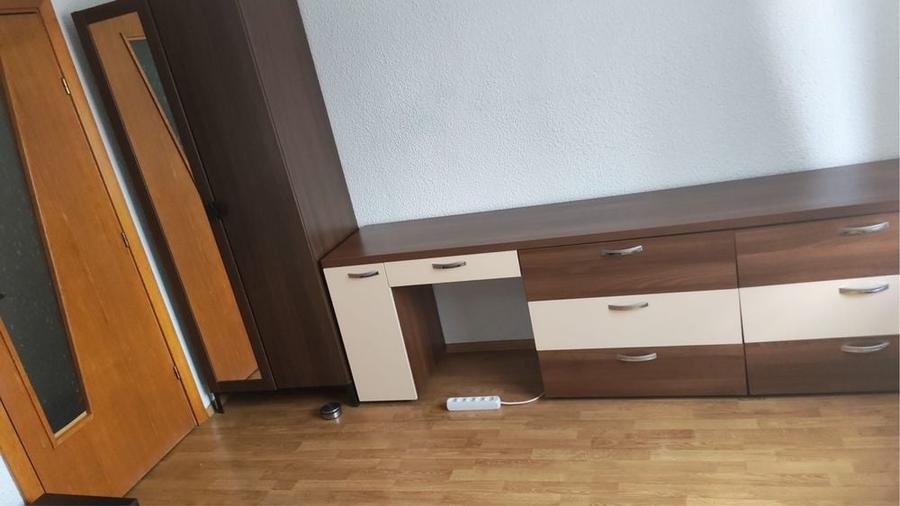 Apartament cu 3 camere decomandat în Bartolomeu
