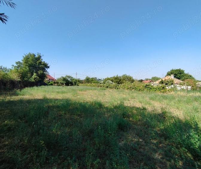Teren de 1700 mp, în Fălticeni