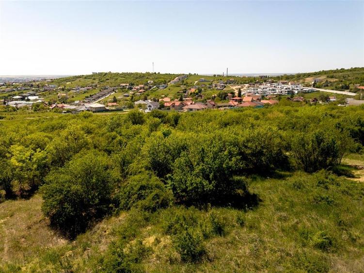 Teren intravilan de 2414 mp, în Dealuri Oradea