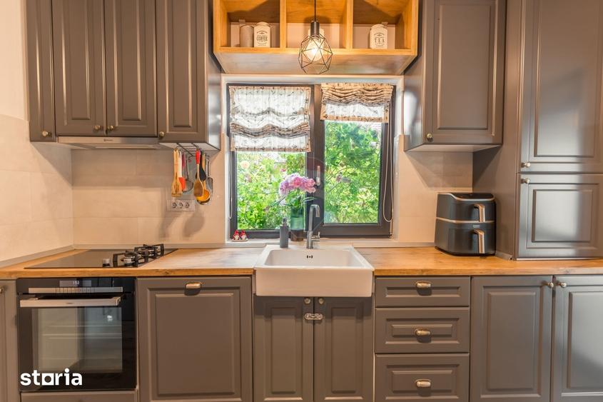 Casă cu 4 camere cu Teren 479 Mp în Rediu