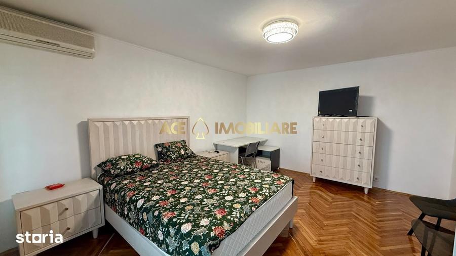 Garsonieră în Decebal