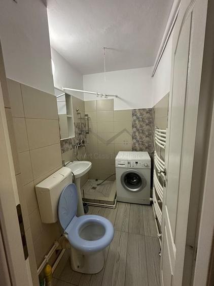 Apartament cu 2 camere nedecomandat în Podu Roș