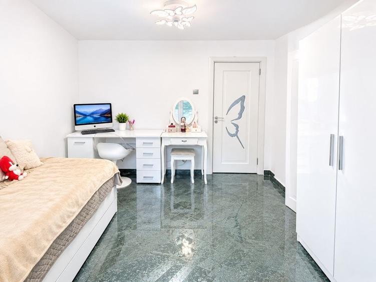 Apartament cu 2 camere semidecomandat în Exterior Vest