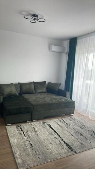 Garsonieră decomandată în Valea Ialomiței