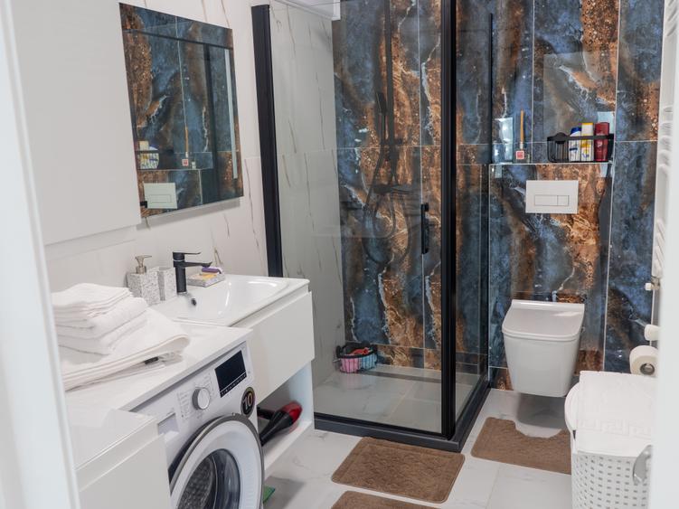 Apartament cu 2 camere semidecomandat în Vișan