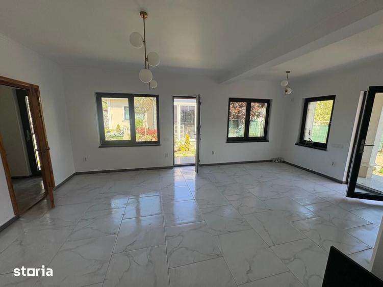 Spațiu comercial, de 60 mp, în Central
