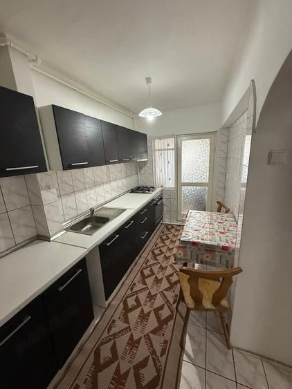 Garsonieră decomandată în Calea București