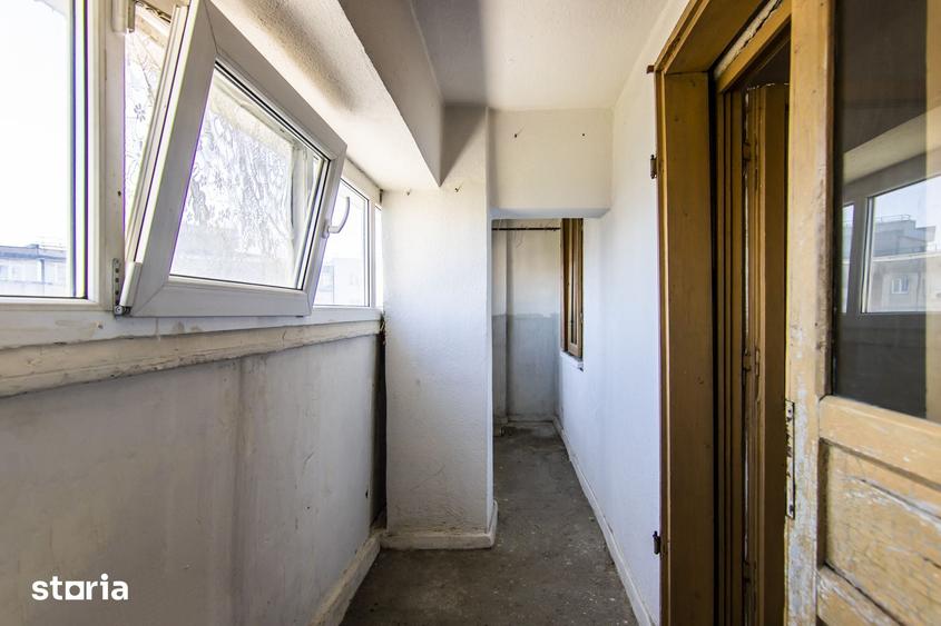 Apartament cu 3 camere decomandat în Dristor