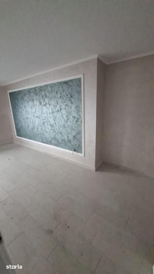 Casă cu 3 camere cu Teren 500 Mp în Păcurari