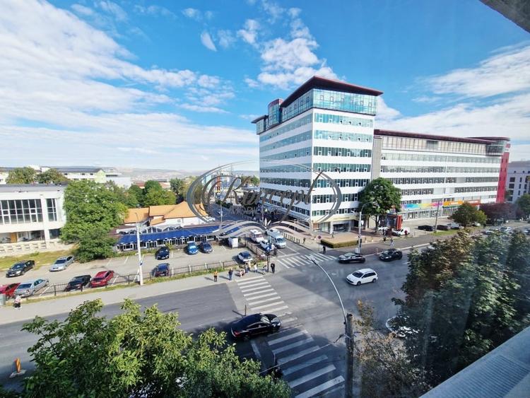 Apartament cu 2 camere decomandat, mobilat în Zorilor