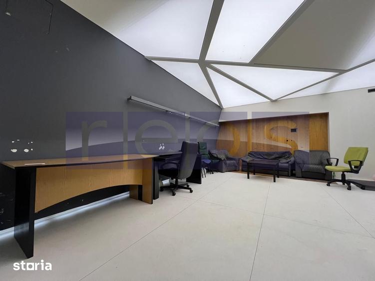 Spațiu comercial, de 281 mp, în Nerva Traian