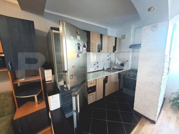 Apartament cu 2 camere decomandat, mobilat în Astra