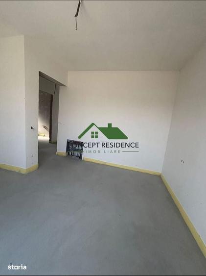 Casă cu 4 camere cu Teren 470 Mp în Săsar