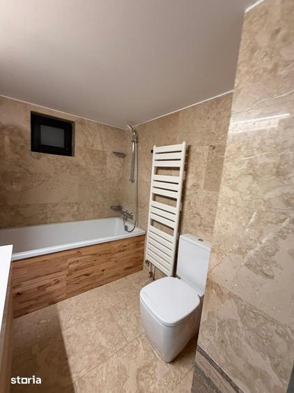 Apartament cu 4 camere în Crângași
