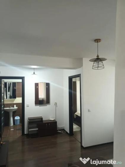 Apartament cu 2 camere decomandat în Brazda lui Novac