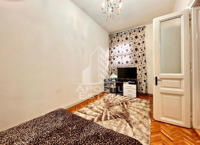 Apartament cu 2 camere semidecomandat, mobilat în P-ța Maria