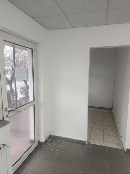 Spațiu comercial, de 26 mp, în Central