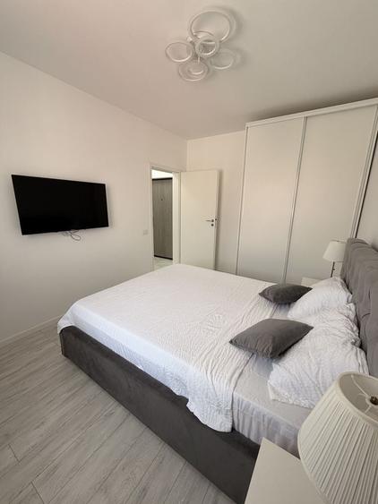 Apartament cu 2 camere decomandat în Fundeni