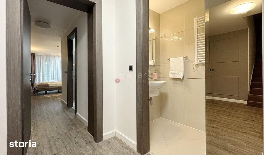 Apartament cu 4 camere în Central